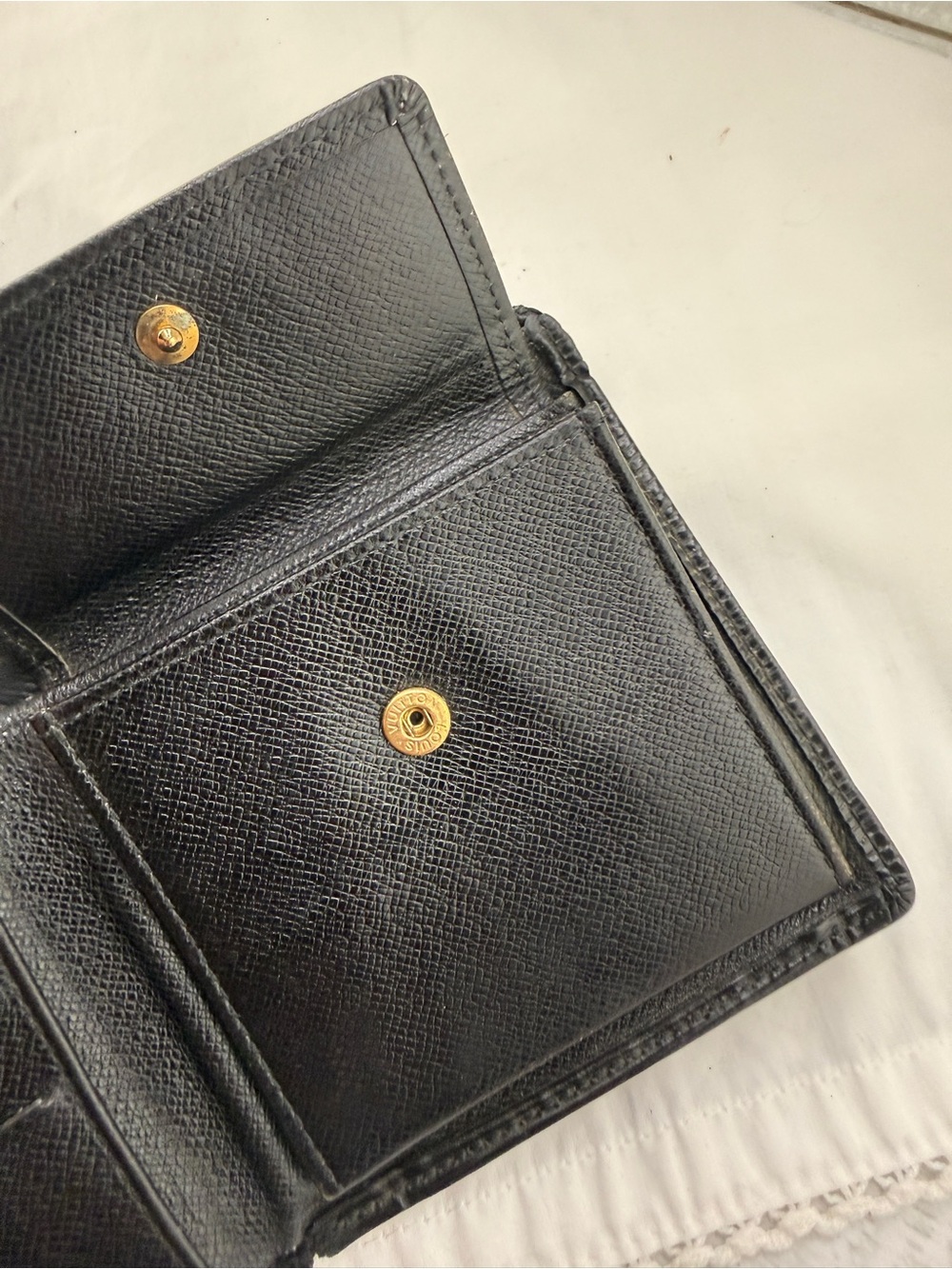 AUTHENTIC Louis Vuitton Marco Wallet. Black. - Picture 3 of 16